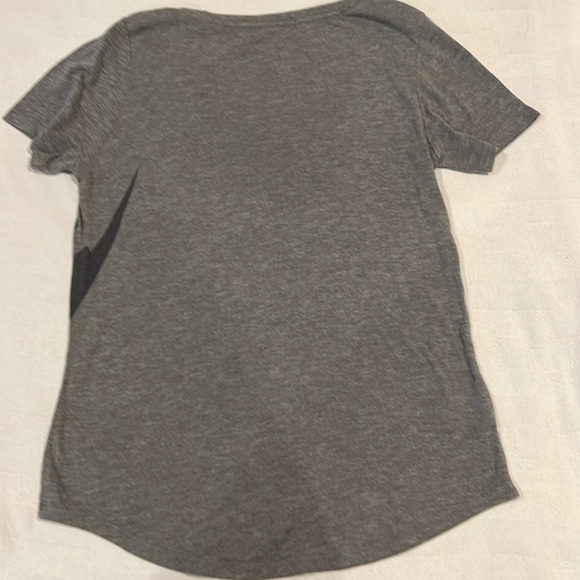 Nike Gray T Shirt - Picture 3 of 3